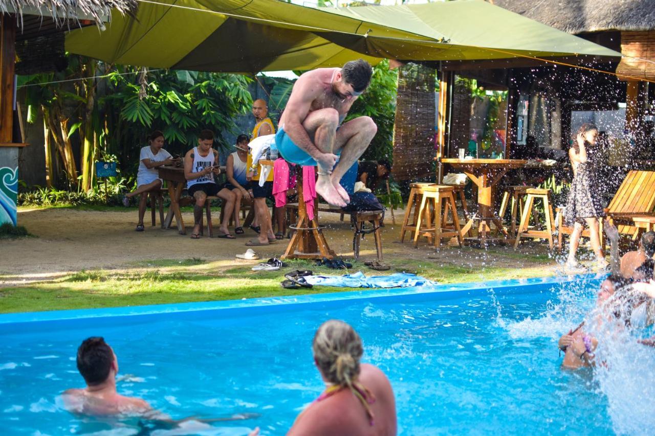 Mad Monkey Hostel Siargao (Adults Only) Хенерал Луна Екстериор снимка