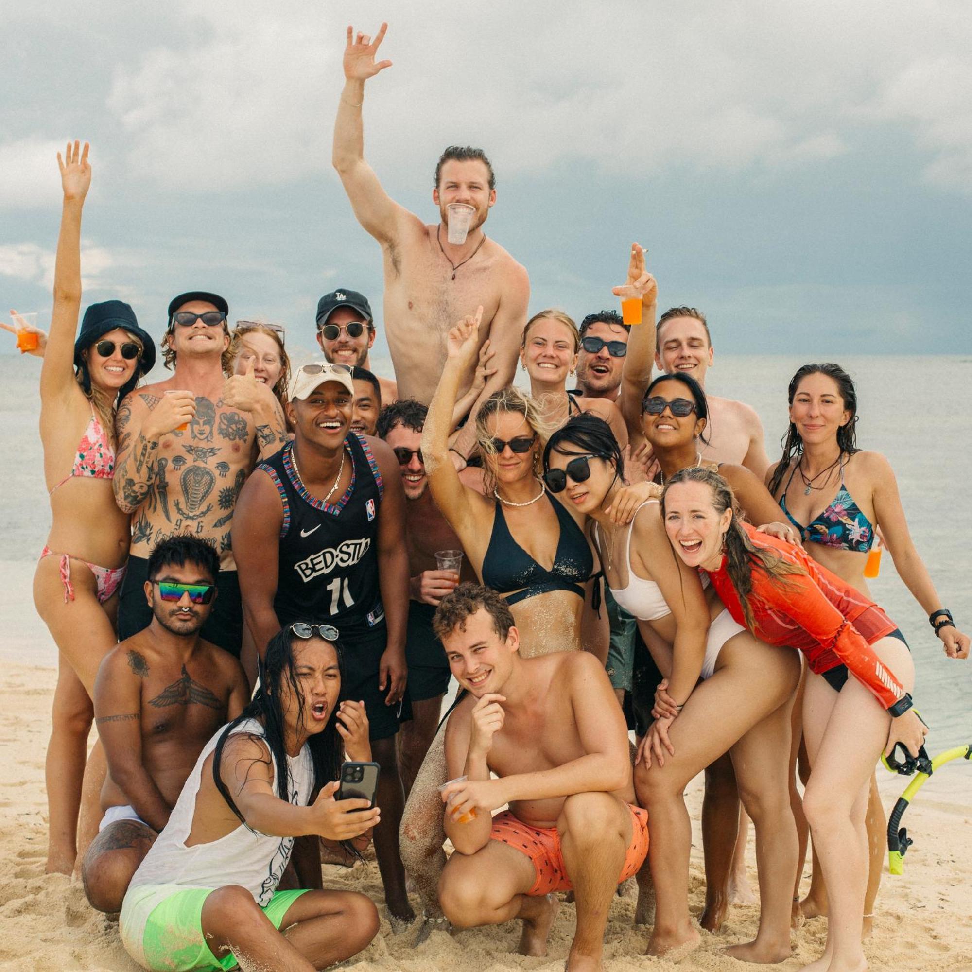 Mad Monkey Hostel Siargao (Adults Only) Хенерал Луна Екстериор снимка